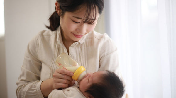 Guide To Dairy-free and Alternative Infant Formulas With Our Top 9 Picks